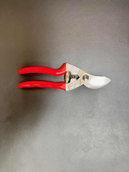 Секатор обходного типа KUKER art.22